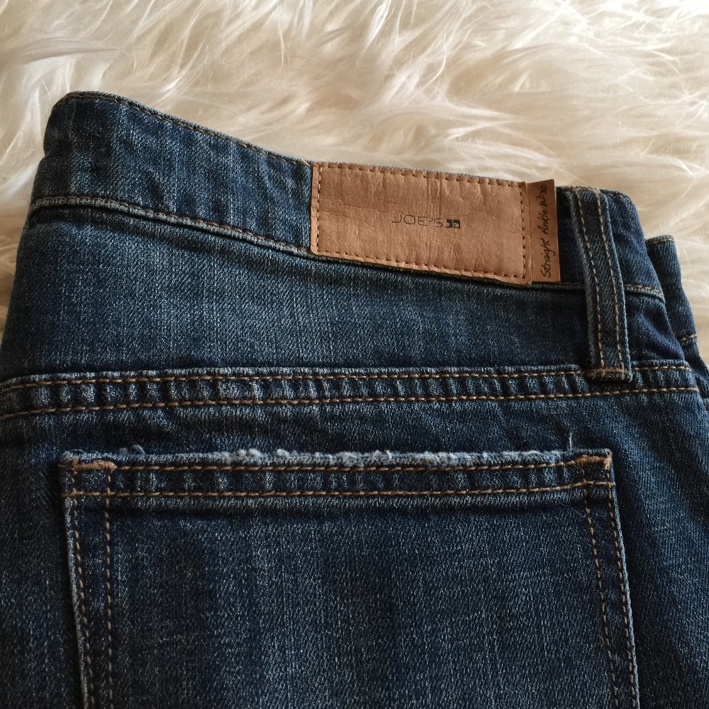 NWOT, JOE’S Jeans. It is blue, size 30 - Picture 3 of 4